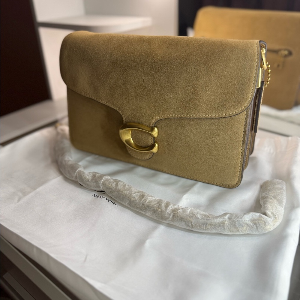 Chain tabby (suede)